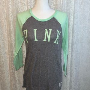 🎉HP🎉VS PINK Baseball Shirt
